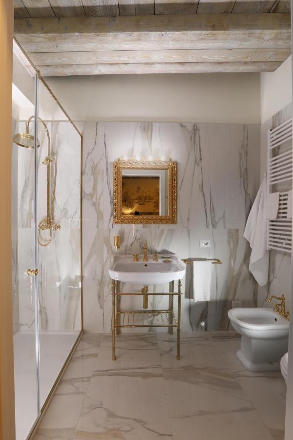 Suites&Atelier Lake โกโม ภายนอก รูปภาพ