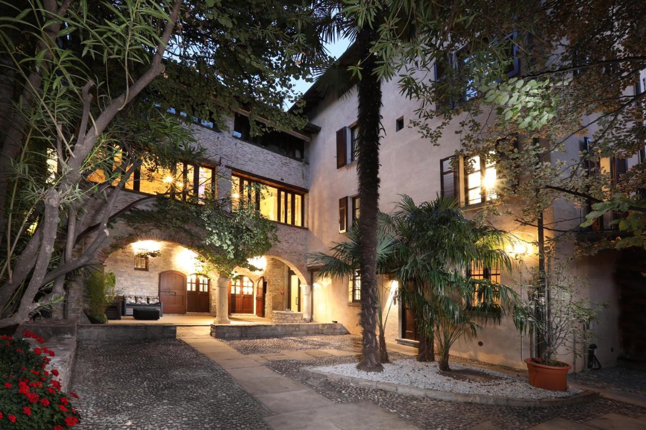 Suites&Atelier Lake โกโม ภายนอก รูปภาพ